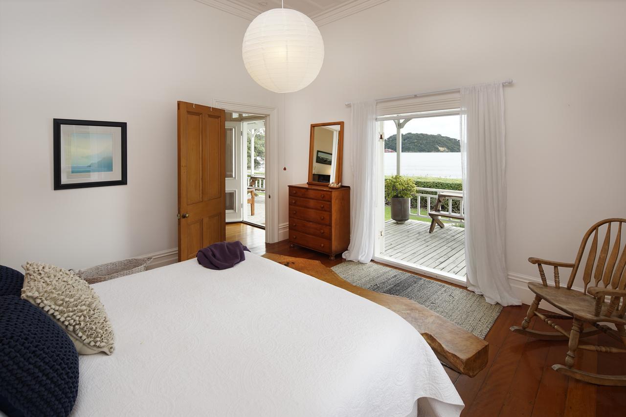 Oakura Bay Villa - Stay Waiheke Te Whau Bay Eksteriør billede